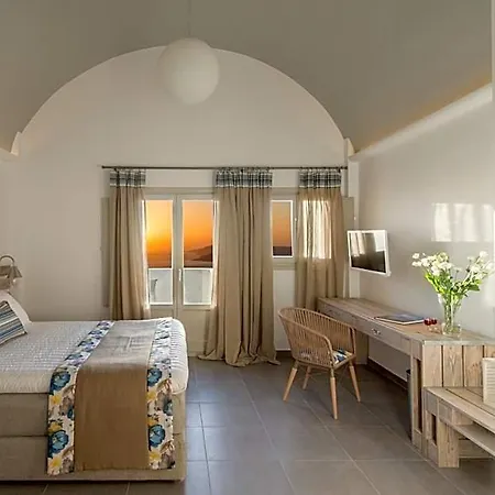 Hotel Caldera's Dolphin