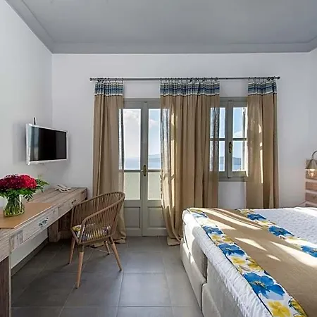 Hotel Caldera's Dolphin 4*